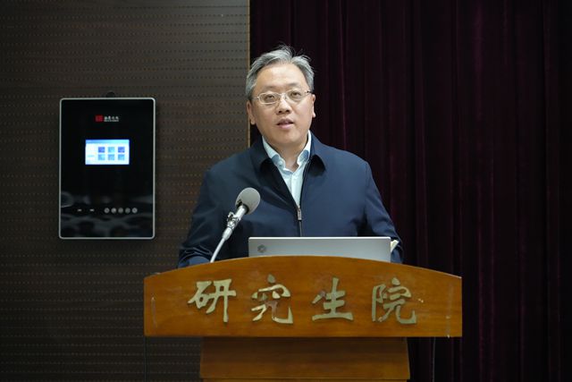 谢非老师.jpg 谢非老师.jpg